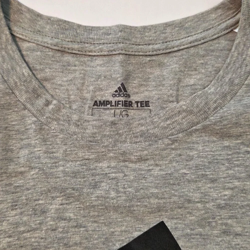 Adidas Classic Short Sleeve Heather Grey w/Black Logo Tee – Mens Large, Like New